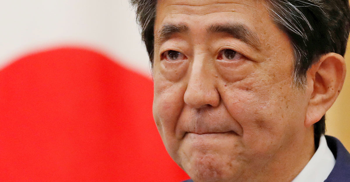 Japan's PM Abe resigns as coronavirus hits economy, endangers legacy Japan's PM Abe resigns as coronavirus hits economy, endangers legacy