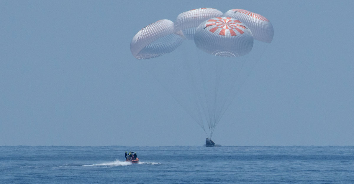 SpaceX capsule and NASA crew make first splashdown in 45 years | Watch Video