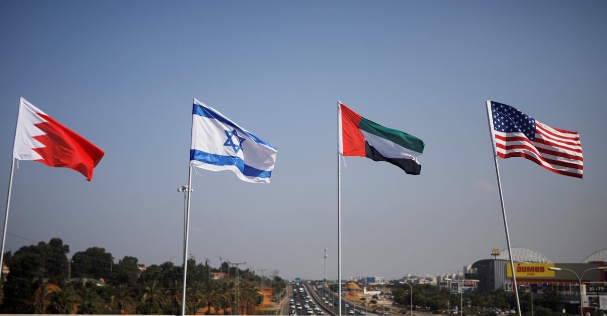 UAE and Bahrain sign US-brokered deals with Israel, breaking longtime taboo UAE and Bahrain sign US-brokered deals with Israel, breaking longtime taboo