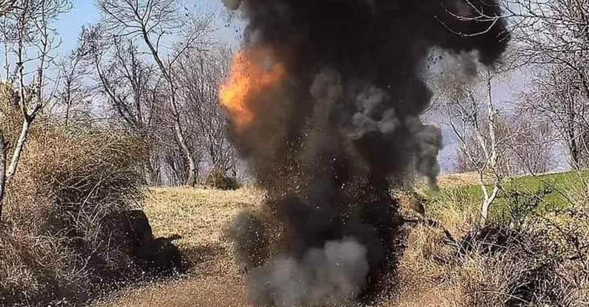 Baramulla: Around seven Pakistan Army soldiers were killed and a dozen were injured after Indian Army retaliated to Pakistan's unprovoked ceasefire violation along the Line of Control in Jammu and Kashmir, on Nov 13, 2020. Indian Army destroyed various enemy positions, terror launch pads and fuel dumps. India too lost three soldiers in the unprovoked ceasefire violation by Pakistan in a bid to push terrorists from their terror launch pads. (Photo: IANS) Baramulla: Around seven Pakistan Army soldiers were killed and a dozen were injured after Indian Army retaliated to Pakistan's unprovoked ceasefire violation along the Line of Control in Jammu and Kashmir, on Nov 13, 2020. Indian Army destroyed various enemy positions, terror launch pads and fuel dumps. India too lost three soldiers in the unprovoked ceasefire violation by Pakistan in a bid to push terrorists from their terror launch pads. (Photo: IANS)