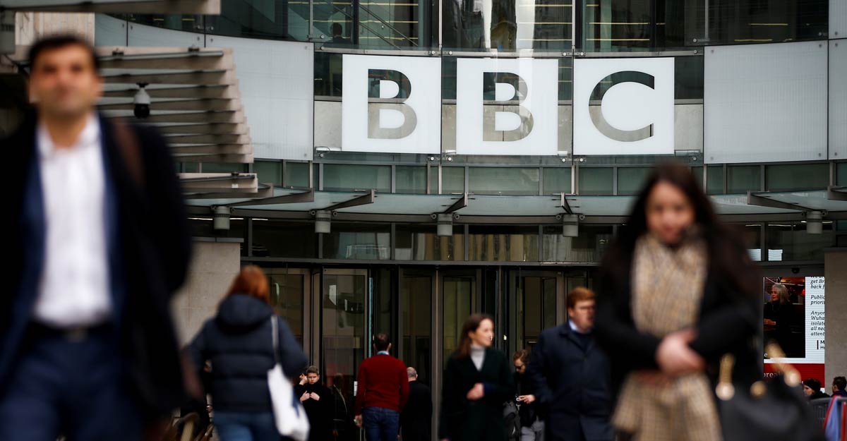 China bans BBC from broadcasting