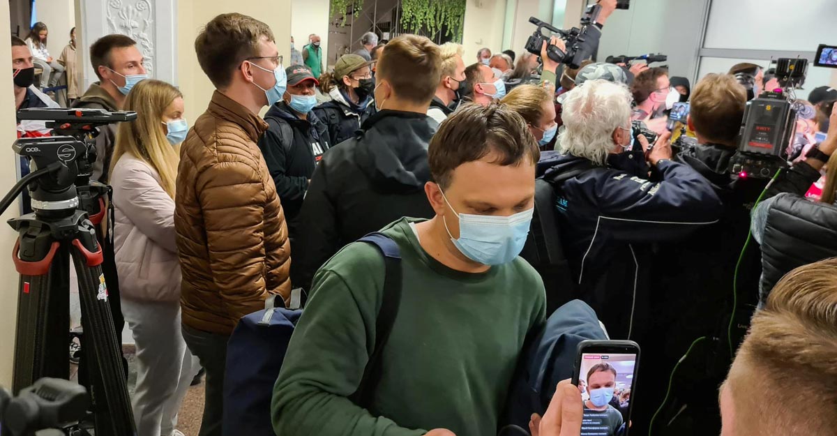 Minutes to touchdown: the moment a Belarusian dissident knew his time was up Mantas, a Lithuanian passenger of Ryanair flight FR4978, speaks to the media after arriving at Vilnius Airport, Lithuania, May 23, 2021. Reuters/Andrius Sytas