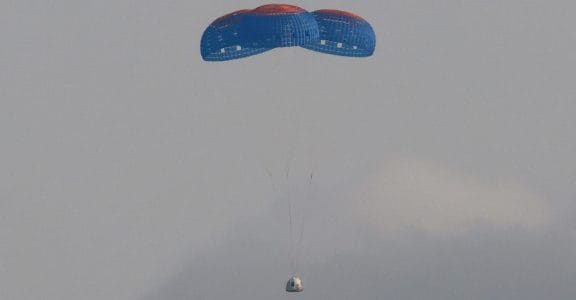 Jeff Bezos makes 11-minute space journey on his company's first passenger flight Jeff Bezos makes 11-minute space journey on his company's first passenger flight