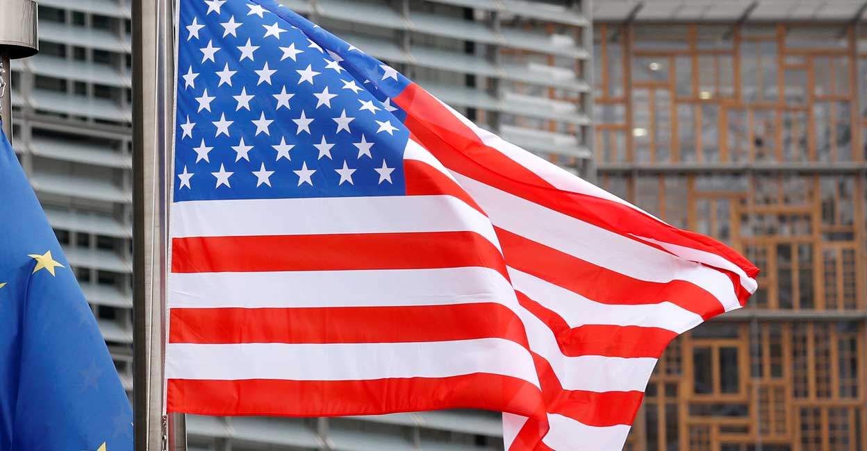 Representational Image. USA flag. Reuters/Francois Lenoir