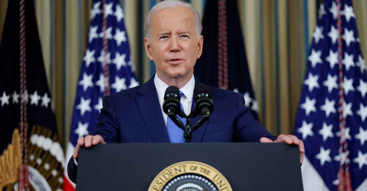 USA-ELECTION-BIDEN U.S. President Joe Biden discusses the 2022 U.S. midterm election results during a news conference in the State Dining Room at the White House in Washington, U.S., November 9, 2022. Photo: REUTERS/Tom Brenner
