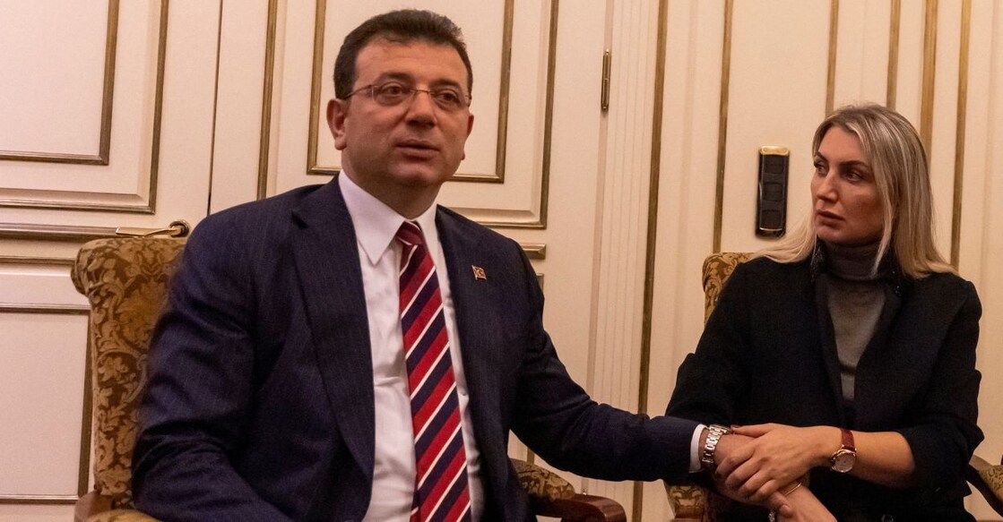 Istanbul Mayor Ekrem Imamoglu and his wife Dilek sit at his office as a Turkish court sentenced Imamoglu to over two years in prison and imposed a political ban, on December 14, 2022. Photo: Reuters/Umit Bektas