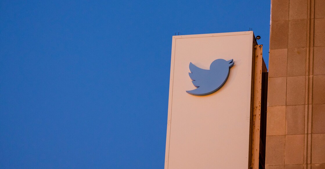  A view of the Twitter logo at its corporate headquarters in San Francisco, California, U.S. October 27, 2022. REUTERS/Carlos Barria