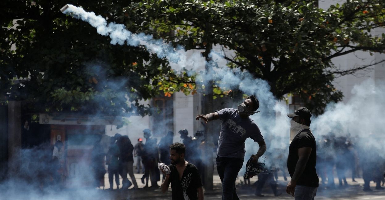 Protesters took to the streets in Sri Lanka as the crisis worsened. Photo: AFP