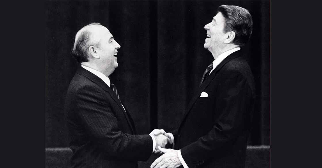 U.S. President Ronald Reagan at his first meeting with former Soviet leader Mikhail Gorbachev in Geneva, Switzerland, November 1985. Photo: REUTERS/Dennis Paquin