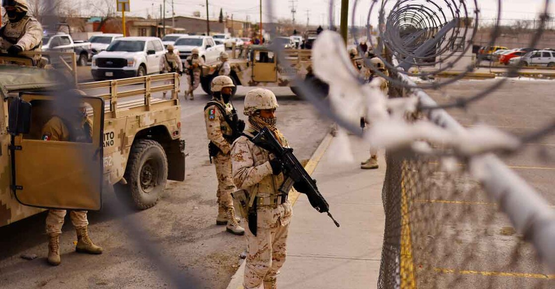 Members of the Mexican Army arrive at Cereso number 3 state prison after unknown assailants entered the prison and freed several inmates, resulting in injuries and deaths, according to local media, in Ciudad Juarez, Mexico January 1, 2023. Photo; REUTERS /Jose Luis Gonzalez