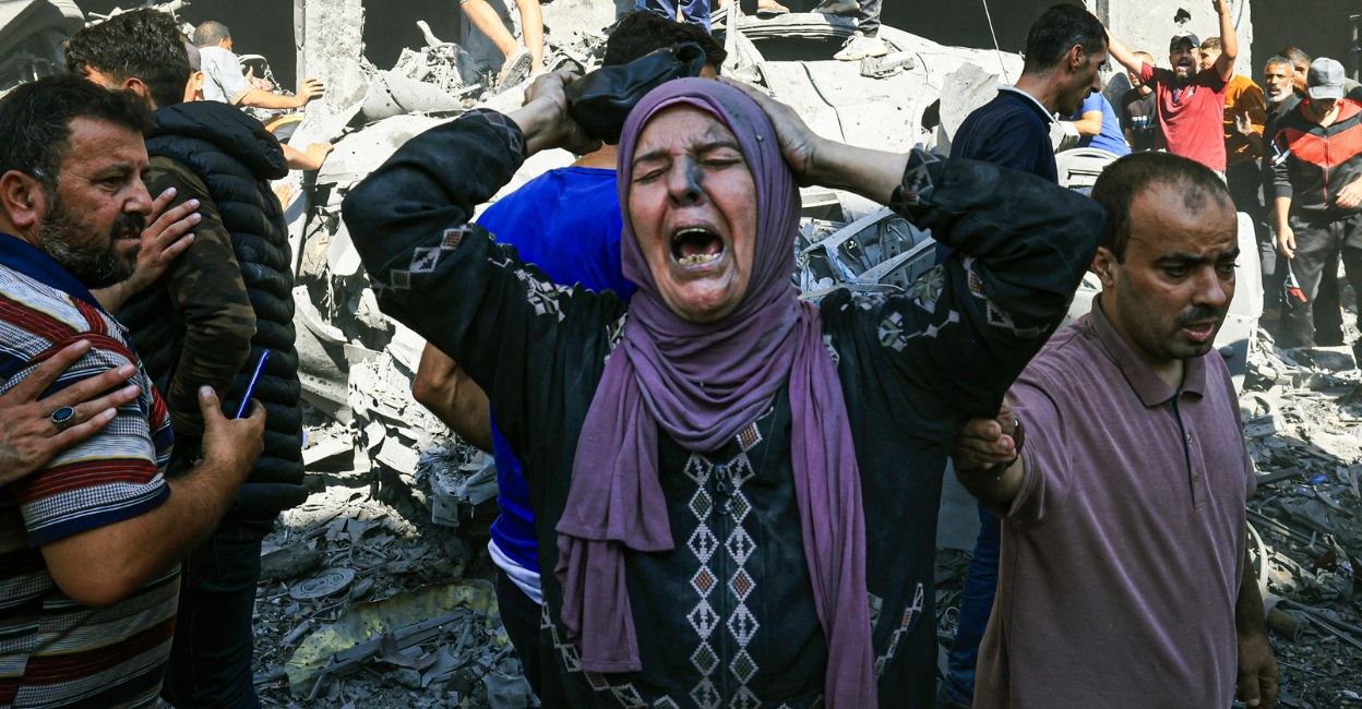 Israeli air strikes kill hundreds in Gaza hospital on eve of Biden visit