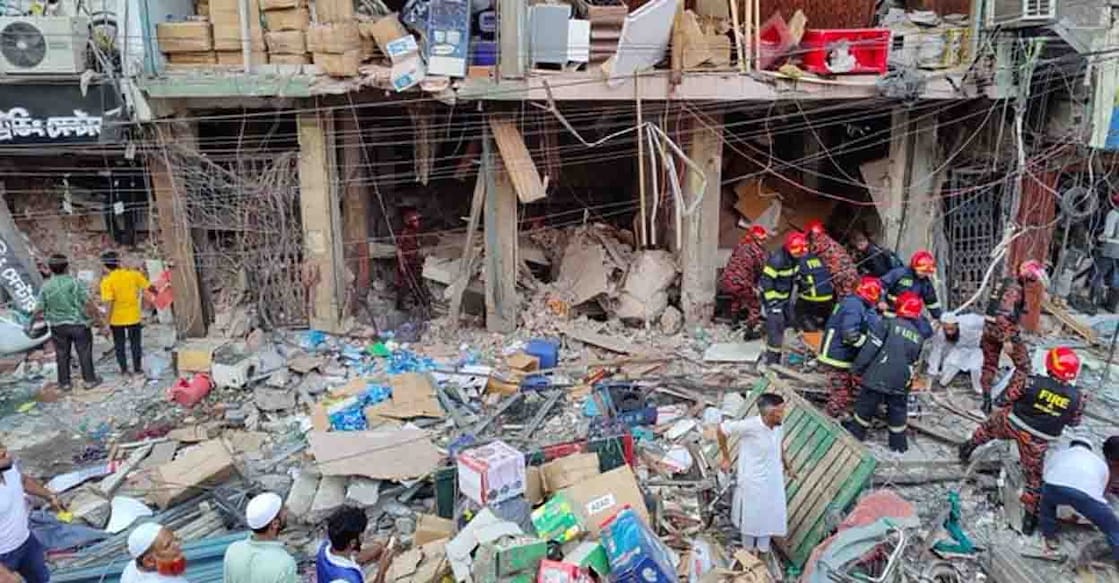 The damage caused by the explosion in Dhaka. Photo: Twitter/iindrojit