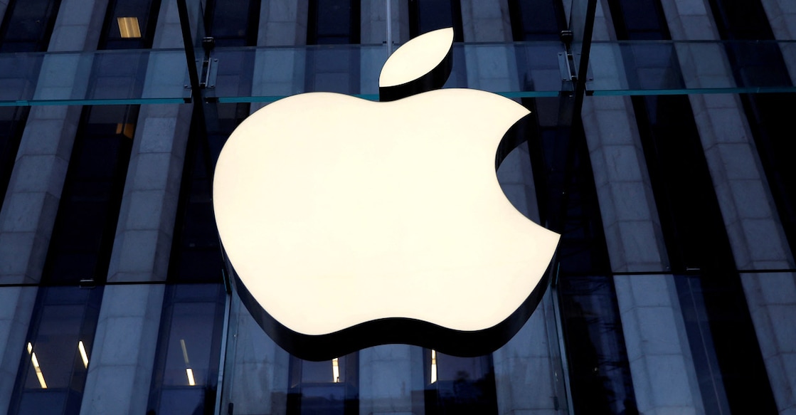 APPLE-AI The Apple Inc. logo is seen hanging at the entrance to the Apple store on 5th Avenue in Manhattan, New York. Photo: REUTERS/Mike Segar