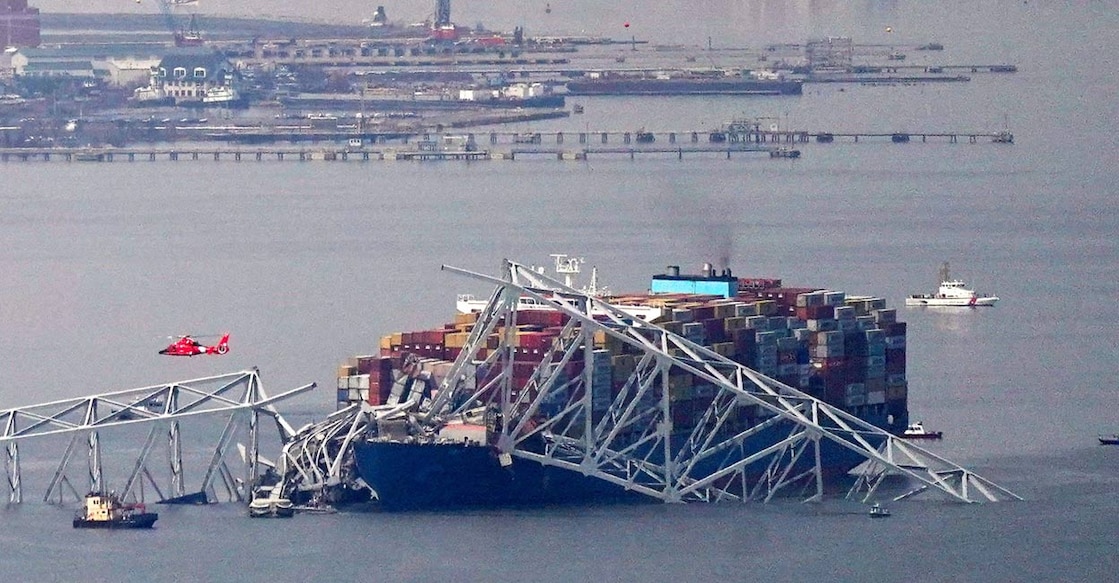 baltimore-bridge-collapse1-ls A container ship smashed into a four-lane bridge in the US port of Baltimore in darkness on Tuesday (March 26), causing it to collapse and sending cars and people plunging into the river below. Photo: Reuters.