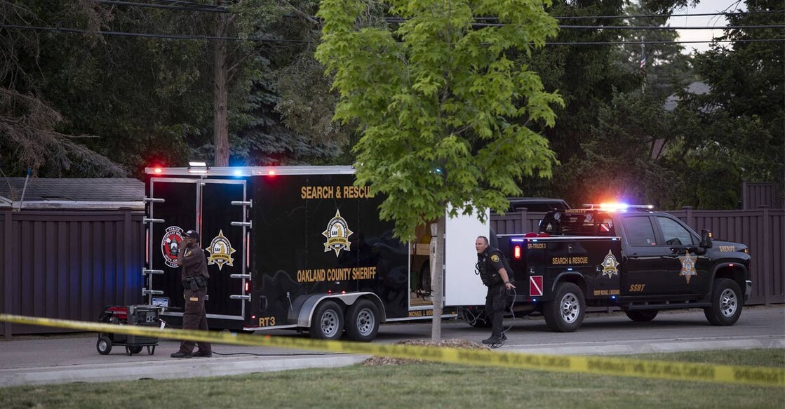 Police investigate the scene of a shooting at the Brooklands Plaza Splash Pad on June 15, 2024 in Rochester Hills, Michigan. A gunman reportedly fired 28 rounds from a handgun and wounded up to 10 people before being contained by police in a home a half mile from the park. Photo: AFP via PTI. 