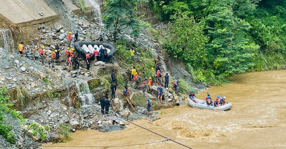 nepal-landlside.jpg nepal-landlside.jpg