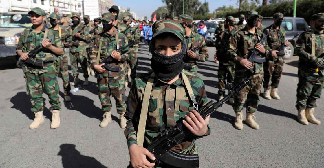 ISRAEL-PALESTINIANS-YEMEN-SHIPPING Houthi fighters take part in a parade for people who attended Houthi military training as part of a mobilization campaign, in Sanaa, Yemen December 18, 2024. File Photo: REUTERS/Khaled Abdullah