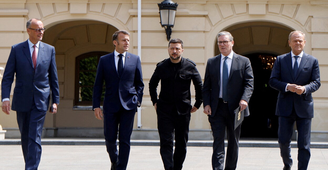 A file photo of German Chancellor Friedrich Merz, French President Emmanuel Macron, Ukranian President Voloydmyr Zelensky, British Prime Minister Keir Starmer and Polish Prime Minister Donald Tusk walk in the grounds of the Mariynsky Palace, in Kyiv, Ukraine. Photo: Ludovic Marin/Pool via REUTERS