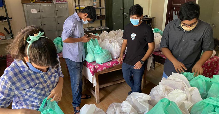 Little Stars | Class XII students sow a Tiny Seed of empathy for lockdown-hit daily-wagers' kids Little Stars | Class XII students sow a Tiny Seed of empathy for lockdown-hit daily-wagers' kids