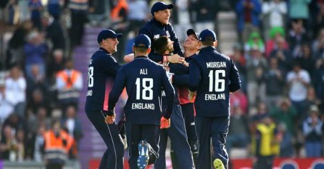 England have edge against Pakistan in first semifinal