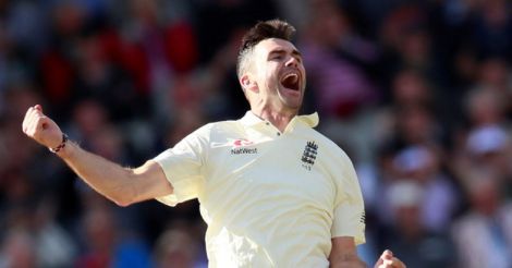 England's Anderson presses home advantage