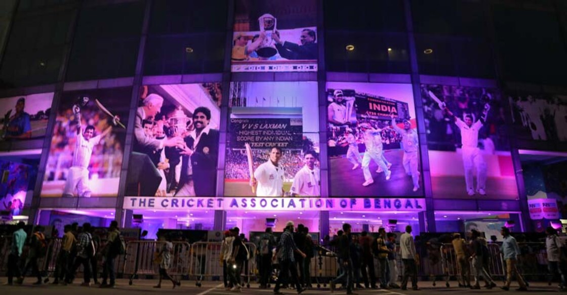 Kolkata tickled pink as India embrace day-night test