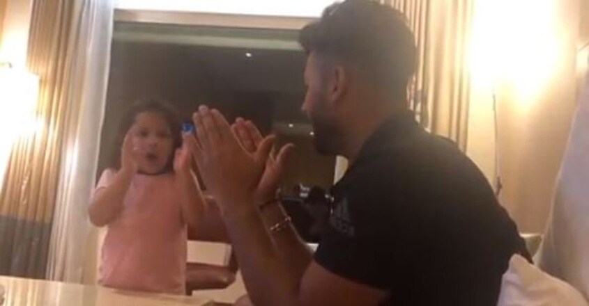 Ziva Dhoni gives Hindi lessons to Rishabh Pant | Video