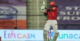 Chris Gayle first to hit 1,000 sixes in T20 Chris Gayle first to hit 1,000 sixes in T20