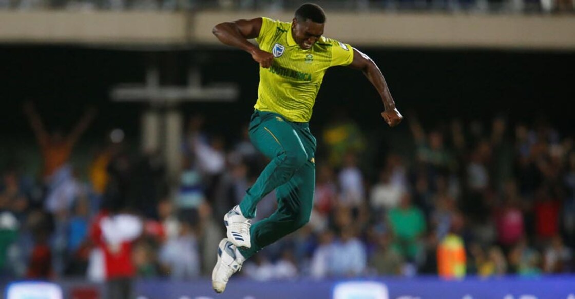Ngidi bowls South Africa to thrilling T20 win as England collapse