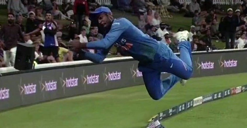 Acrobatic effort