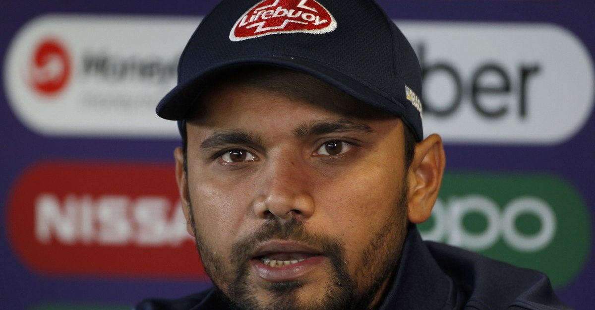 Bangladesh's Mashrafe Mortaza and two other cricketers test positive for COVID-19