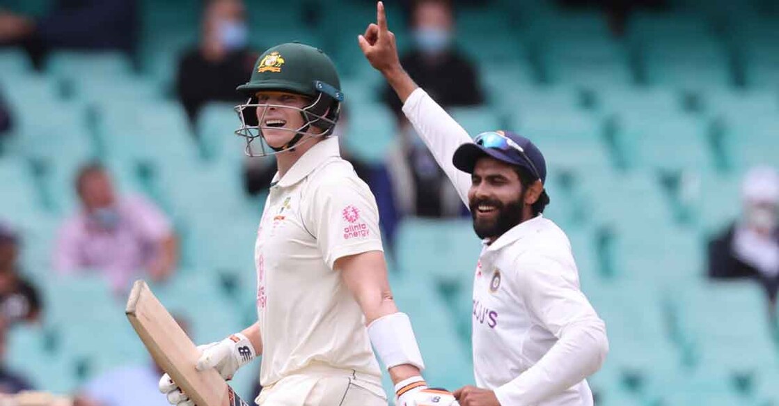jadeja-runs-out-smith Ravindra Jadeja exults after running out Steve Smith. Photo: AFP