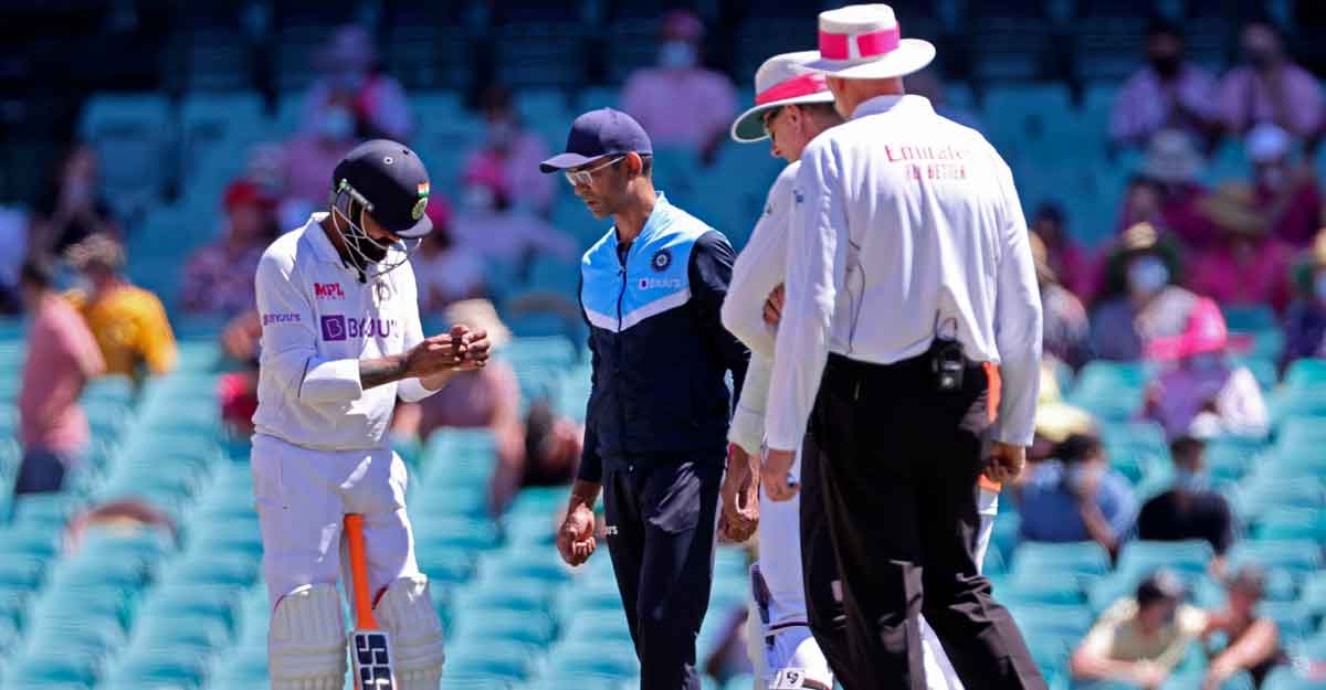 CRICKET-AUS-IND CRICKET-AUS-IND