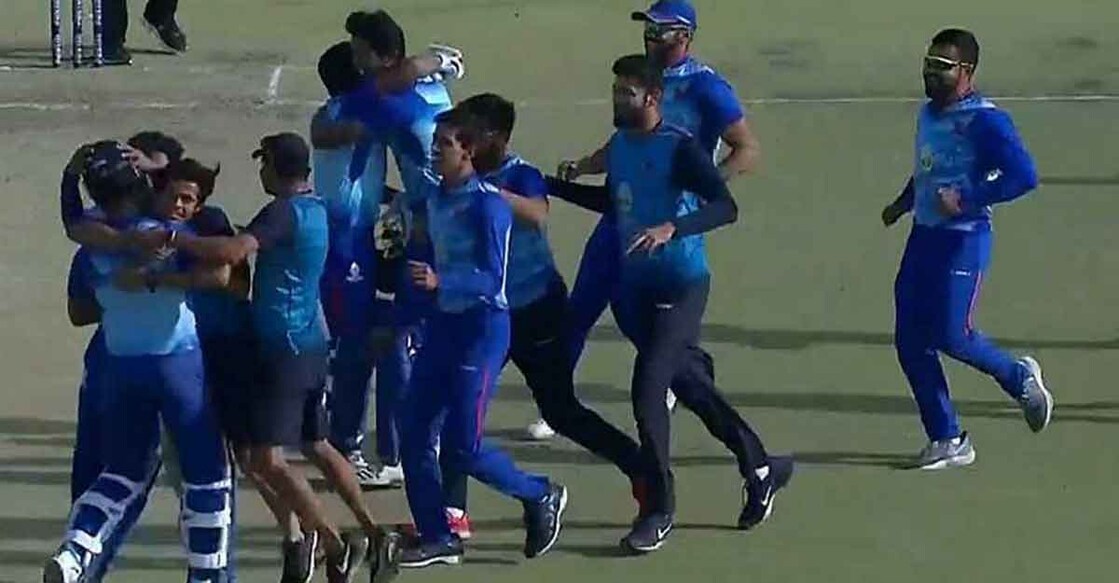 Mumbai win title