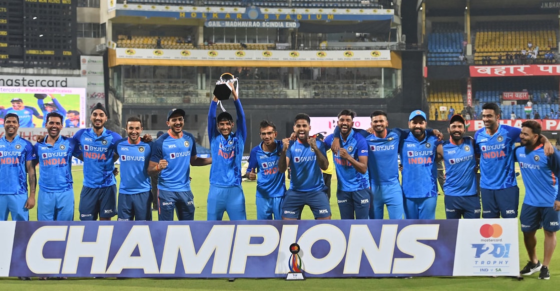 Indian players celebrate another series win. Photo: AFP/Punit Paranjpe