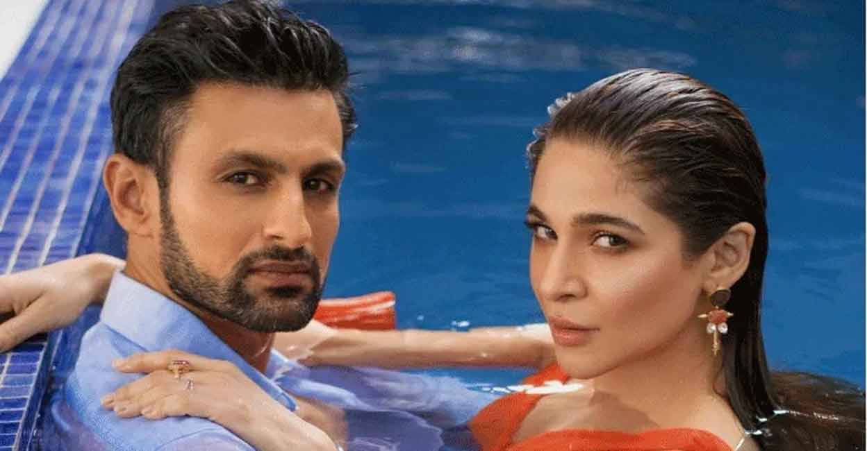 Malik and Ayesha worked with each other for a photo shoot almost a year back. File photo: IANS