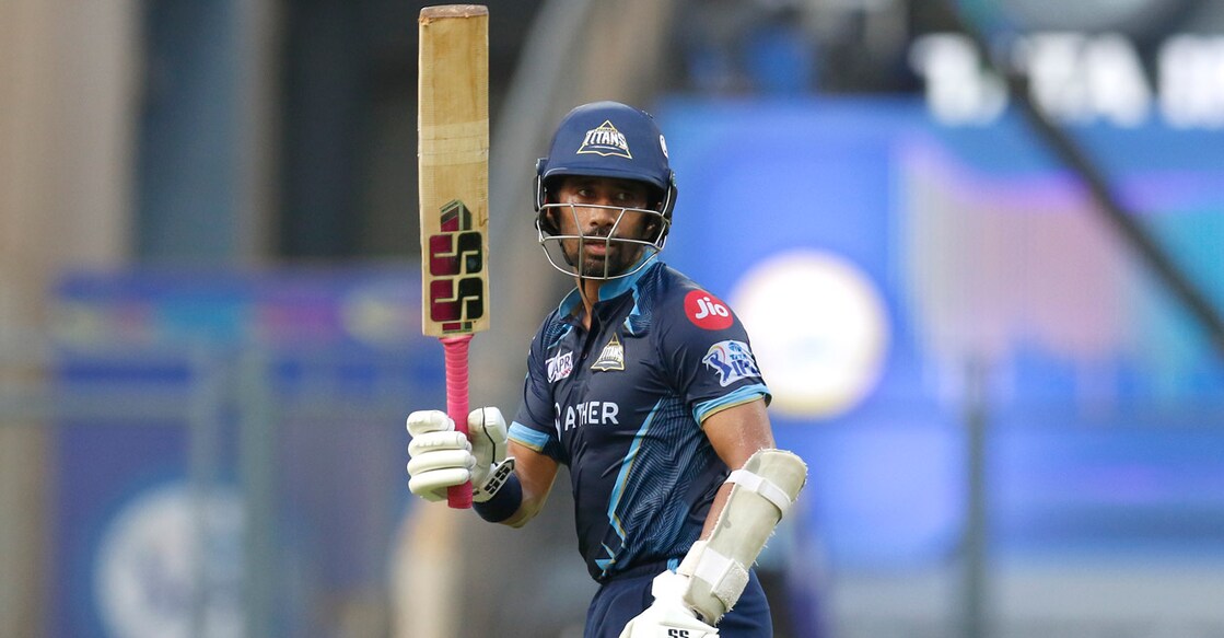 Wriddhiman Saha celebrates his fifty. Photo: Twitter@IPL