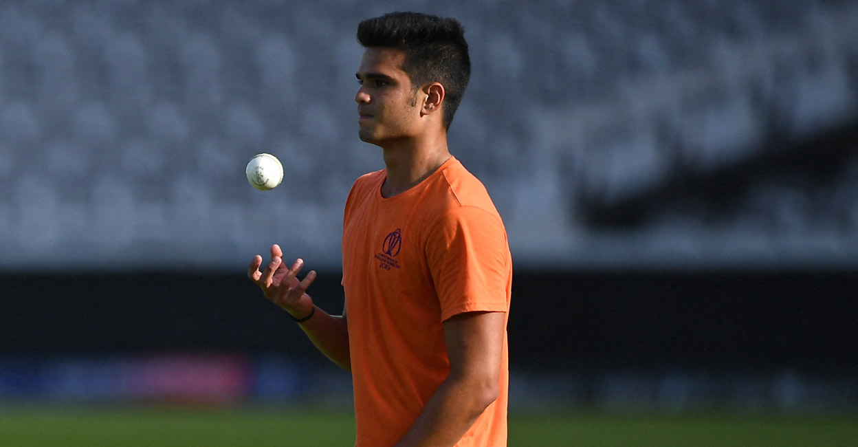 Arjun Tendulkar did not get to play a single match in IPL 2022. File photo: AFP/Daniel Leal