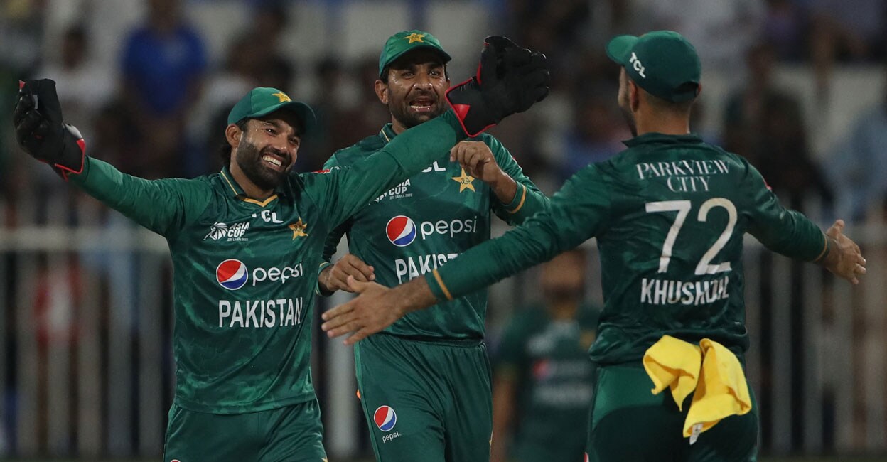 Asia Cup: Pakistan crush Hong Kong to storm into Super 4