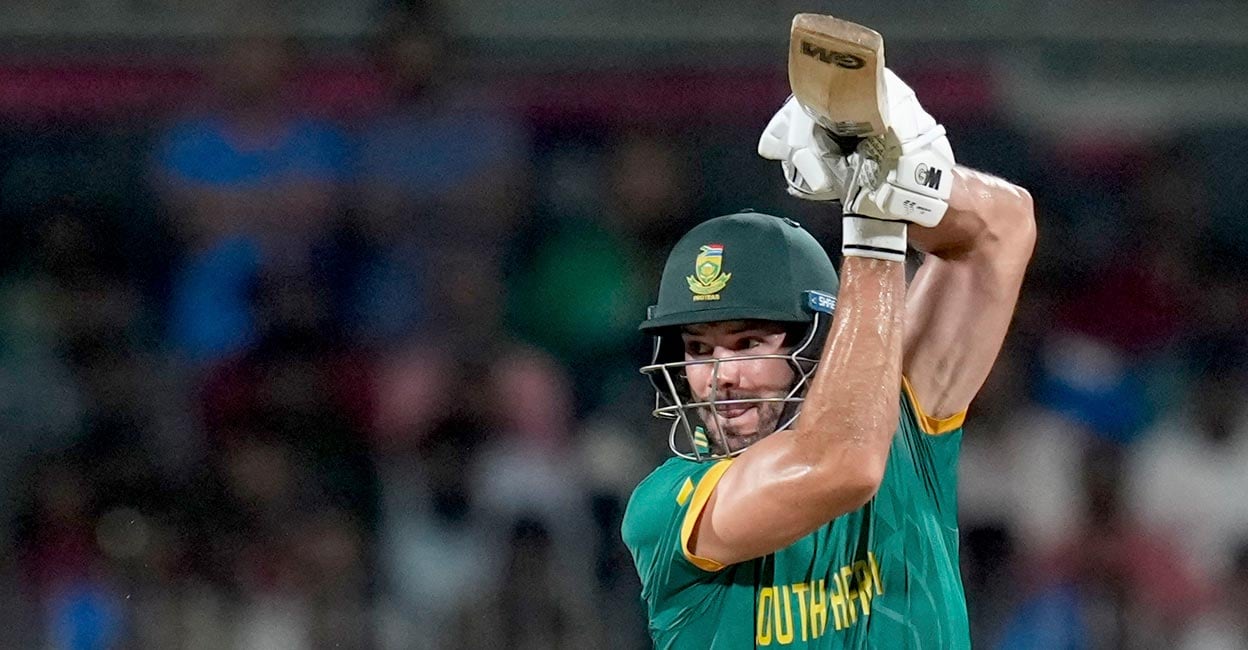 ICC World Cup: South Africa win a humdinger, leave Pakistan on the ...