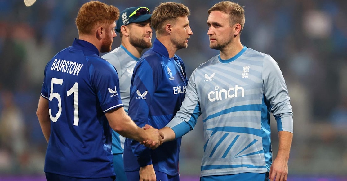 Dejected England players shake hands after the match. Photo: Reuters/Andrew Boyers