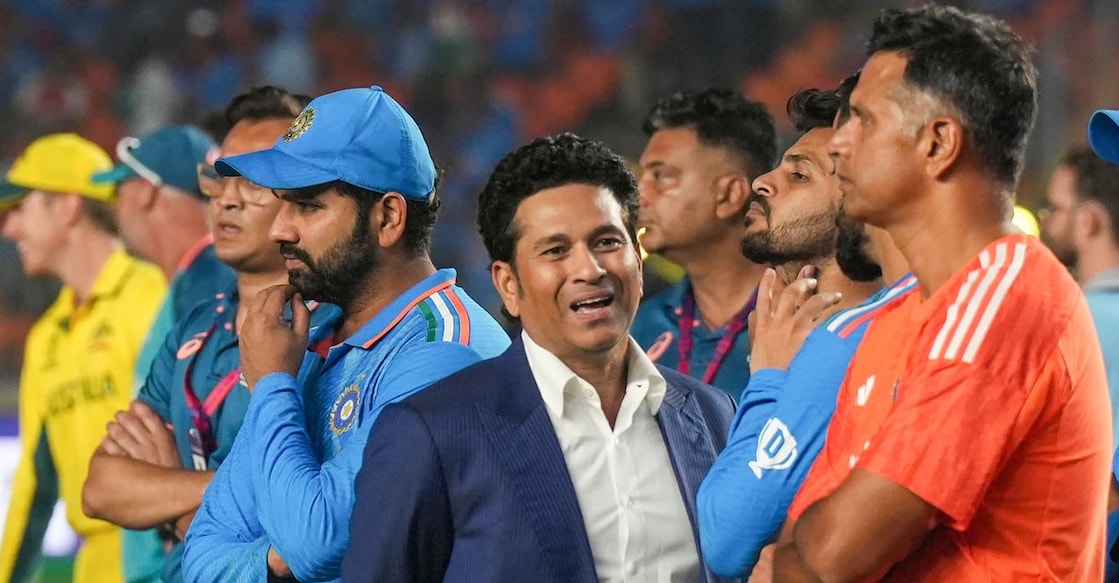 Rohit Sharma, Sachin Tendulkar and Rahul Dravid during the presentation ceremony. Photo: PTI/Manvender Vashist Lav