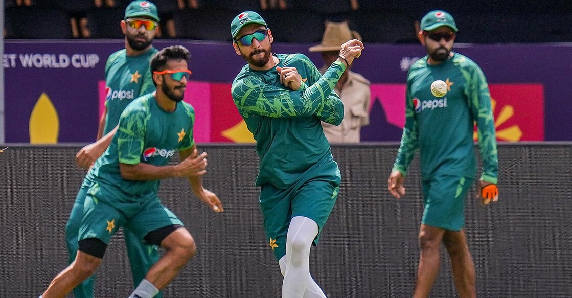 Pakistan players during a training session at the Chinnaswamy Stadium in Bengaluru. Photo: PTI/Shailendra Bhojak