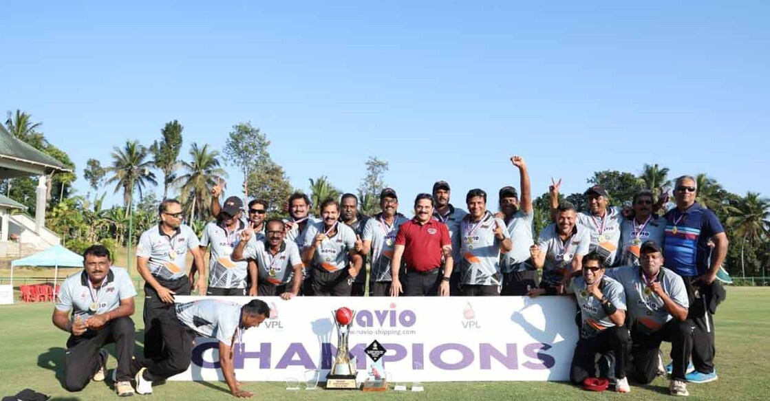 Malabar Warriors players celelbrate with the trophy. Photo: KCA