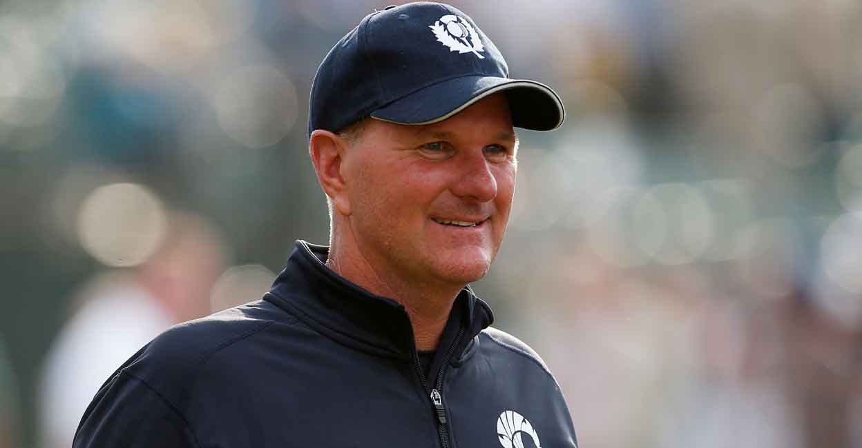 Grant Bradburn is an experiencd coach. File photo: Action Images via Reuters/Craig Brough