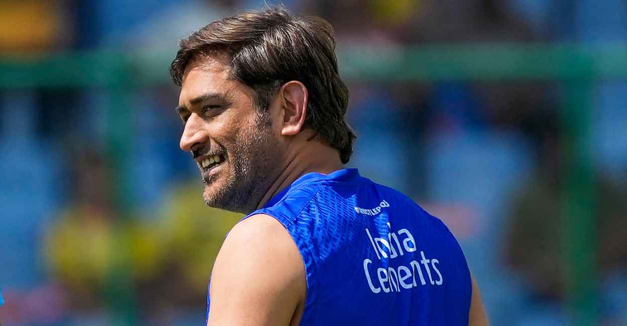 M S Dhoni played the cards smartly in the first Qualifier. File photo: PTI/ Manvender Vashist Lav