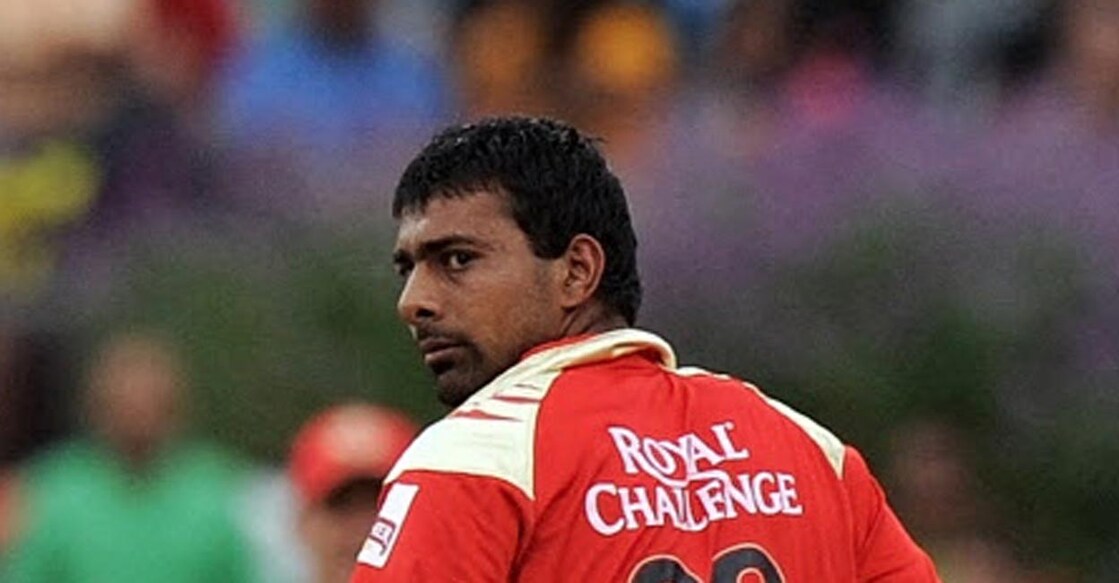 Bangalore Royal Challengers' Praveen Kumar reacts duirng an IPL 2009 game. File photo: AFP/Manan Vatsyayana