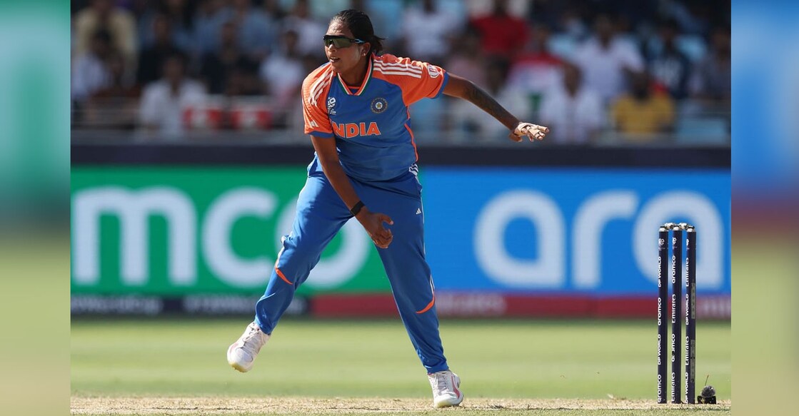 Asha Sobhana bowls for India against Pakistan. Photo: X/@BCCIWomen