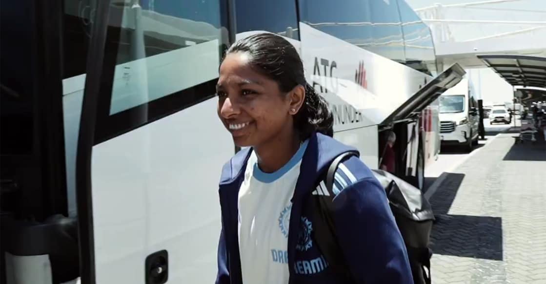 minnu-mani-ind-vs-aus Minnu Mani before boarding the team bus. Photo: Screengrab/@BCCIWomen