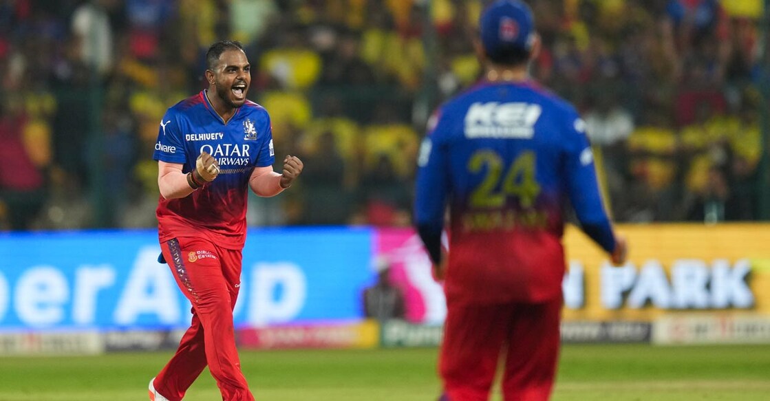 Yash Dayl celebrates his team's qualification. Photo: PTI/Shailendra Bhojak